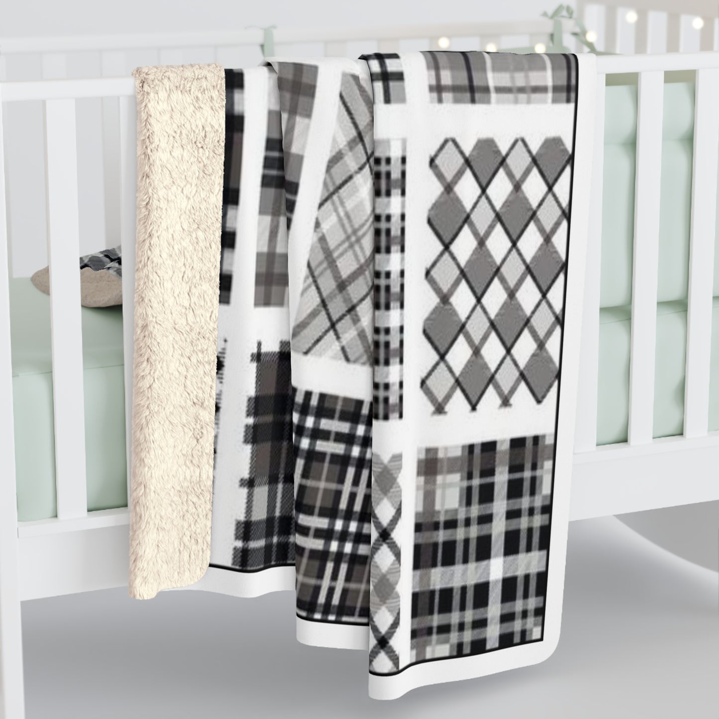 Black and White Sherpa Fleece Blanket